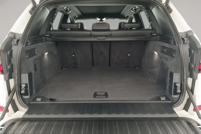 BMW X5 (Seria X) din 2022 cu 81.889 km - oferta BMW236063 - foto 12