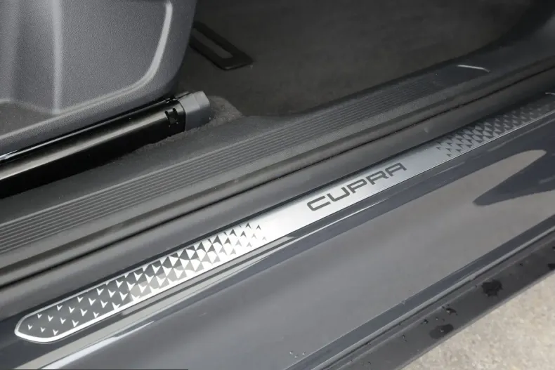 Cupra Tavascan din 2025 cu 10.300 km - oferta CUP236065 - foto 18