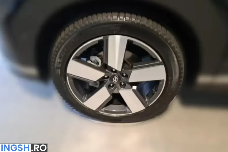 Hyundai Santa Fe din 2024 cu 5.591 km - oferta HYU236082 - foto 5