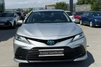 Toyota Camry din 2023 cu 53.477 km - oferta TOY236083 - foto 3