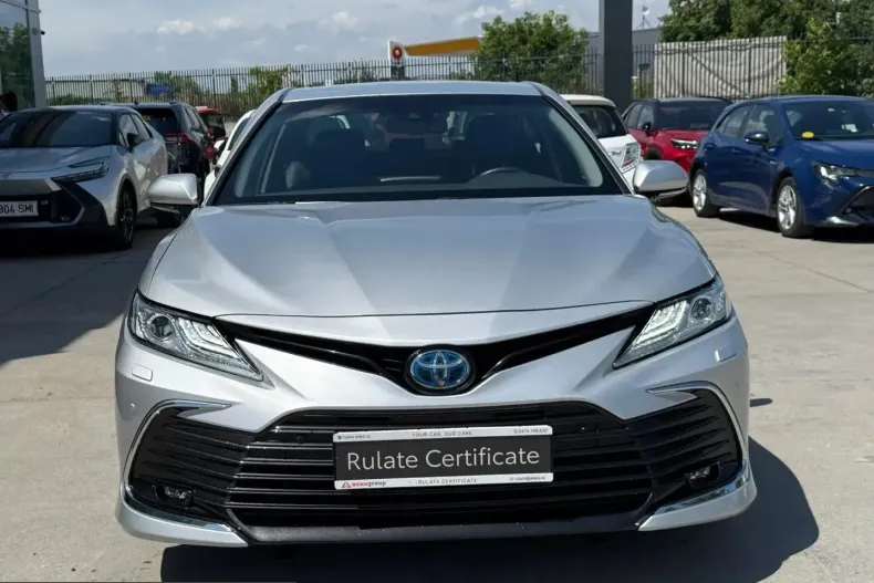 Toyota Camry din 2023 cu 53.477 km - oferta TOY236083 - foto 3