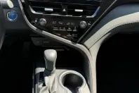 Toyota Camry din 2023 cu 53.477 km - oferta TOY236083 - foto 20