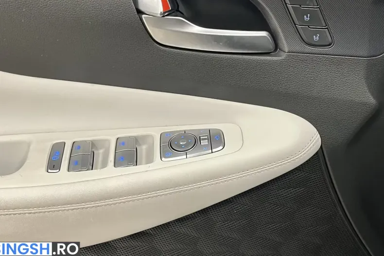 Hyundai Santa Fe din 2021 cu 84.037 km - oferta HYU236084 - foto 22