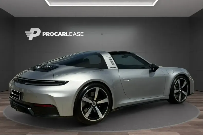 Porsche 992 din 2025 cu 7.300 km - oferta POR236088 - foto 3