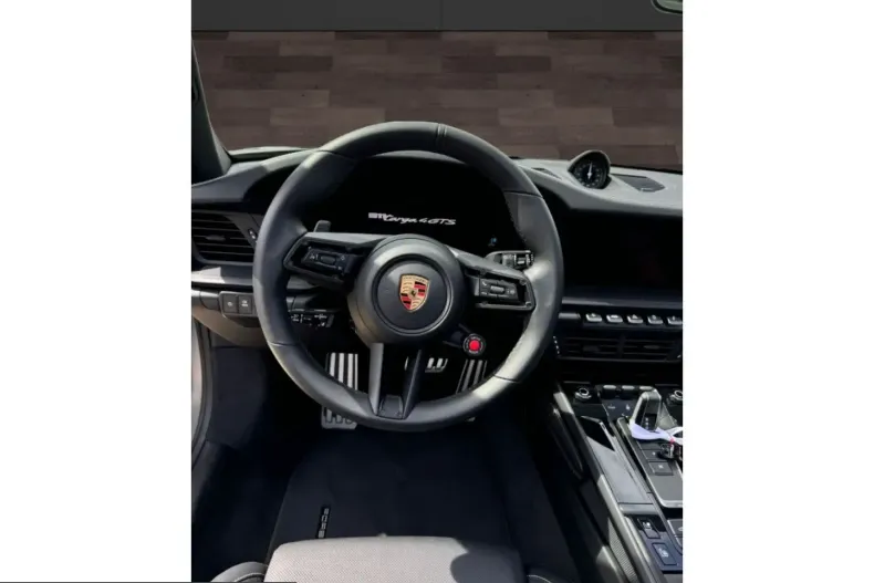 Porsche 992 din 2025 cu 7.300 km - oferta POR236088 - foto 4