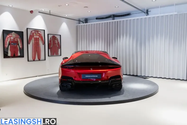Ferrari 12Cilindri din 2025 cu 1.380 km - oferta FER236089 - foto 3
