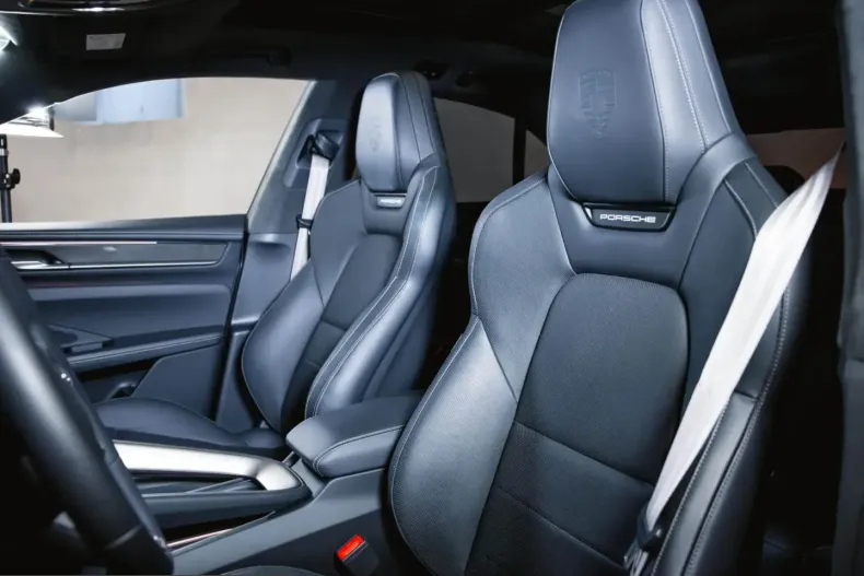 Porsche Macan din 2025 cu 33.390 km - oferta POR236091 - foto 8