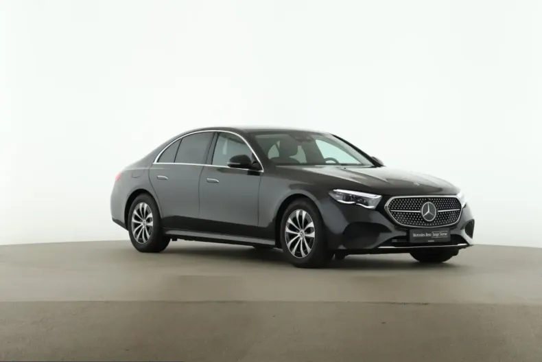 Mercedes-Benz E 220 (Clasa E) din 2025 cu 13.100 km - oferta MER236100 - foto 7