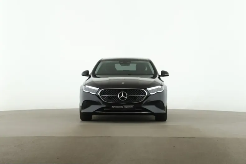 Mercedes-Benz E 220 (Clasa E) din 2025 cu 13.100 km - oferta MER236100 - foto 8