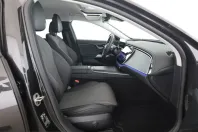 Mercedes-Benz E 220 (Clasa E) din 2025 cu 13.100 km - oferta MER236100 - foto 9