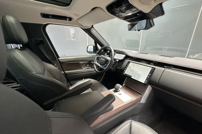 Land Rover Range Rover din 2023 cu 17.500 km - oferta LAN236103 - foto 34