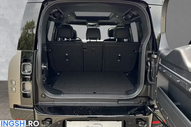 Land Rover Defender din 2024 cu 9.850 km - oferta LAN236106 - foto 15