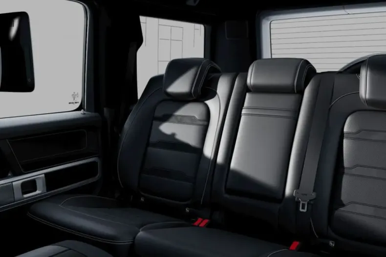 Mercedes-Benz G 63 AMG (Clasa G) din 2025 cu 14.590 km - oferta MER236113 - foto 8