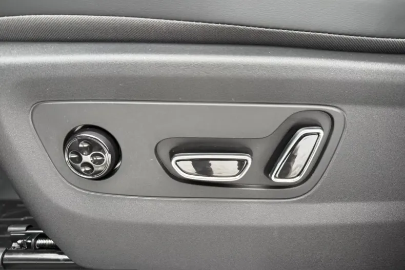 Baw 212 din 2026 cu 51 km - oferta BAW236130 - foto 9