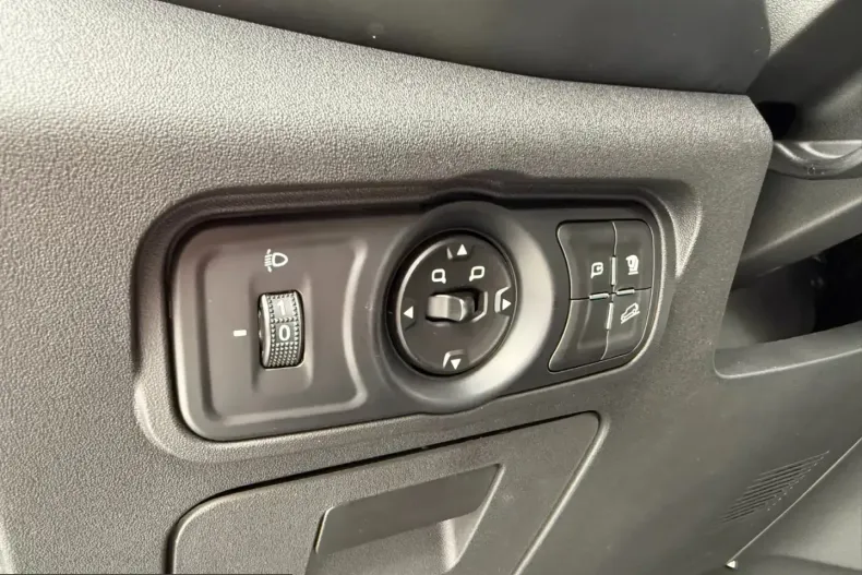 Baw 212 din 2026 cu 51 km - oferta BAW236130 - foto 10