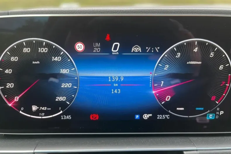 Mercedes-Benz GLS 580 (Clasa GLS) din 2025 cu 22.000 km - oferta MER236145 - foto 5