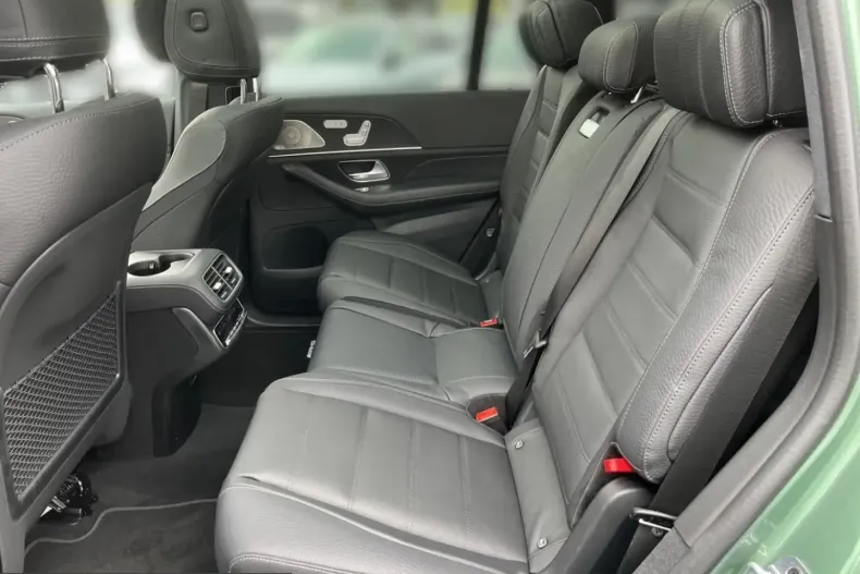 Mercedes-Benz GLS 580 (Clasa GLS) din 2025 cu 22.000 km - oferta MER236145 - foto 8