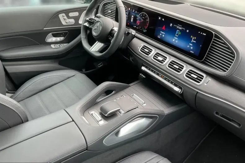 Mercedes-Benz GLS 580 (Clasa GLS) din 2025 cu 22.000 km - oferta MER236145 - foto 15