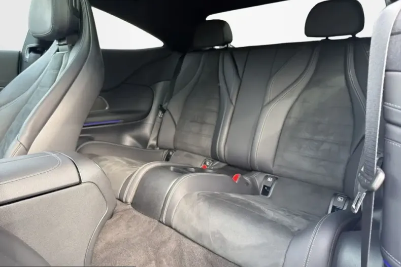 Mercedes-Benz CLE 200 (Clasa CLE) din 2024 cu 21.782 km - oferta MER236153 - foto 19