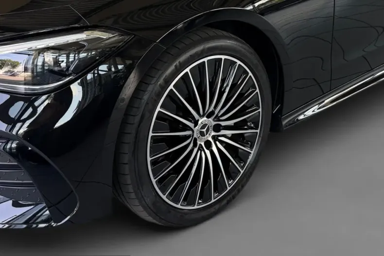 Mercedes-Benz CLE 220 (Clasa CLE) din 2025 cu 14.738 km - oferta MER236154 - foto 10