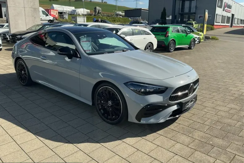 Mercedes-Benz CLE 450 (Clasa CLE) din 2025 cu 19.351 km - oferta MER236155 - foto 3