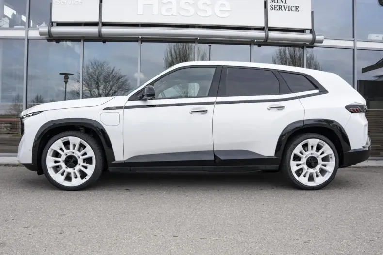 BMW XM (Seria X) din 2024 cu 27.800 km - oferta BMW236163 - foto 10