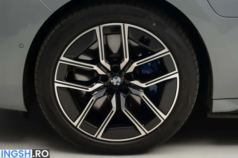 BMW 750 (Seria 7) din 2024 cu 9.471 km - oferta BMW236165 - foto 7