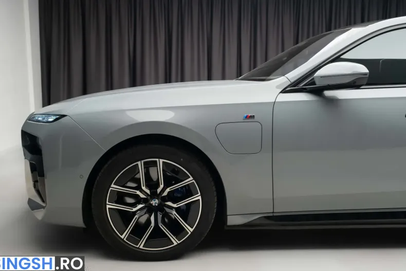 BMW 750 (Seria 7) din 2024 cu 9.471 km - oferta BMW236165 - foto 8