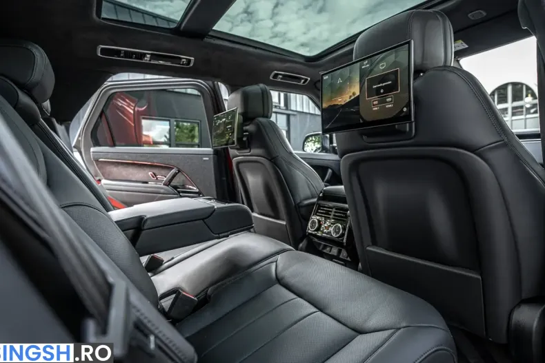Land Rover Range Rover Sport din 2023 cu 11.300 km - oferta LAN236170 - foto 10