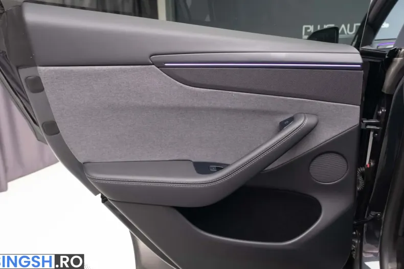 Tesla Model Y din 2026 cu 6.500 km - oferta TES236172 - foto 23