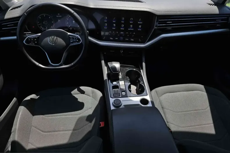 Volkswagen Touareg din 2021 cu 140.277 km - oferta VOL236173 - foto 10