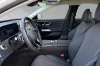 Mercedes-Benz E 220 (Clasa E) din 2025 cu 4.480 km - oferta MER236179 - foto 9