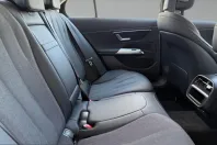 Mercedes-Benz E 220 (Clasa E) din 2025 cu 4.480 km - oferta MER236179 - foto 14