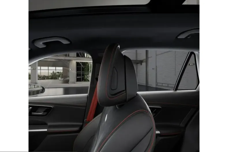 Mercedes-Benz GLC 43 AMG (Clasa GLC) din 2025 cu 9.428 km - oferta MER236182 - foto 19