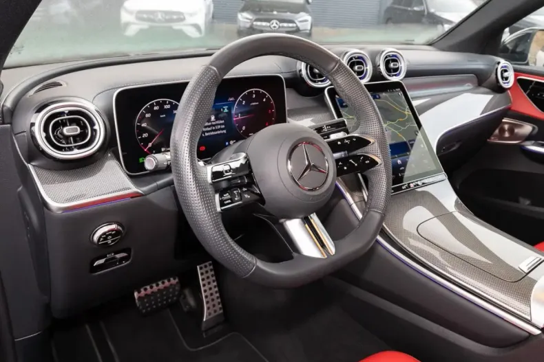Mercedes-Benz GLC 220 (Clasa GLC) din 2025 cu 17.539 km - oferta MER236185 - foto 4