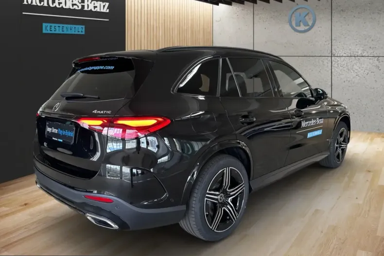 Mercedes-Benz GLC 300 (Clasa GLC) din 2025 cu 24.854 km - oferta MER236186 - foto 3