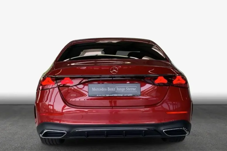 Mercedes-Benz E 220 (Clasa E) din 2025 cu 9.799 km - oferta MER236189 - foto 5