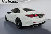 Mercedes-Benz E 220 (Clasa E) din 2025 cu 24.218 km - oferta MER236190 - foto 4