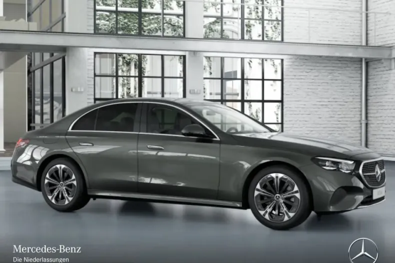 Mercedes-Benz E 220 (Clasa E) din 2025 cu 11.560 km - oferta MER236192 - foto 16