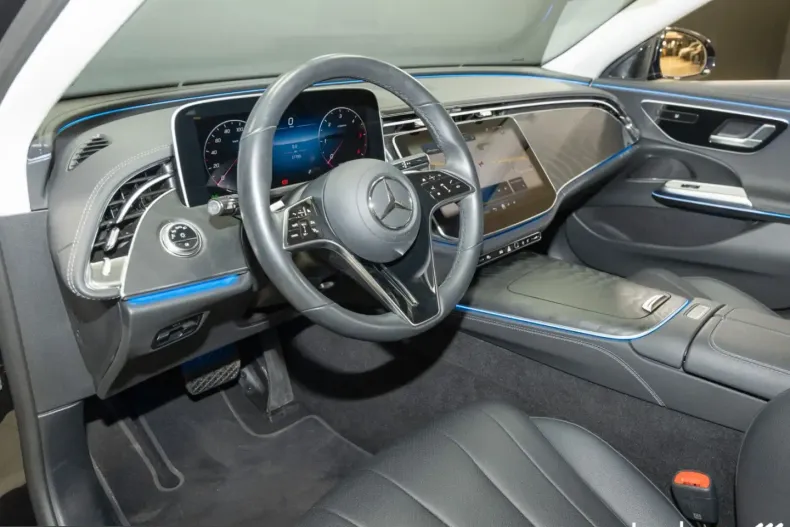 Mercedes-Benz E 220 (Clasa E) din 2025 cu 37.778 km - oferta MER236194 - foto 11