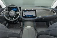 Mercedes-Benz E 220 (Clasa E) din 2025 cu 37.778 km - oferta MER236194 - foto 17