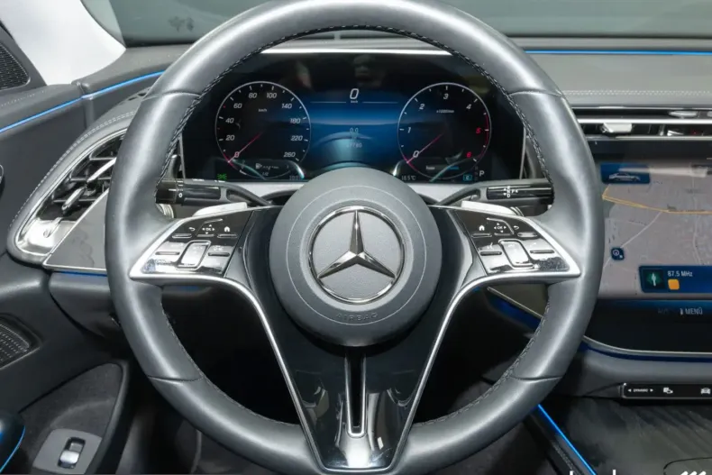 Mercedes-Benz E 220 (Clasa E) din 2025 cu 37.778 km - oferta MER236194 - foto 18