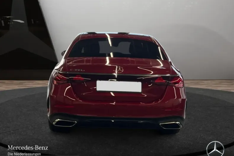 Mercedes-Benz E 300 (Clasa E) din 2025 cu 21.559 km - oferta MER236198 - foto 9