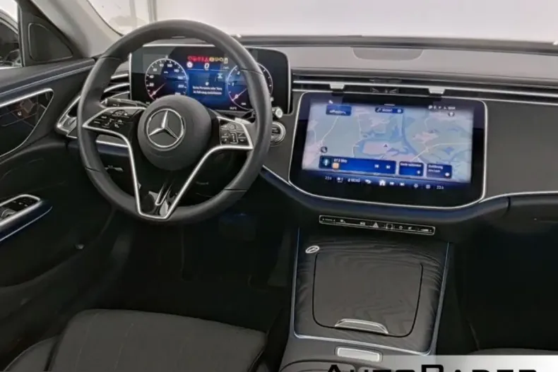 Mercedes-Benz E 220 (Clasa E) din 2025 cu 26.300 km - oferta MER236202 - foto 6