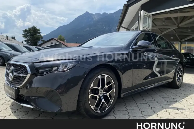 Mercedes-Benz E 220 (Clasa E) din 2025 cu 9.942 km - oferta MER236203 - foto 1
