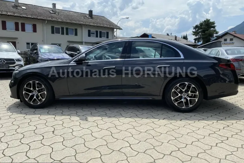 Mercedes-Benz E 220 (Clasa E) din 2025 cu 9.942 km - oferta MER236203 - foto 10