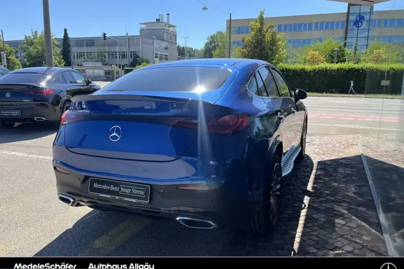 Mercedes-Benz GLC 300 (Clasa GLC) din 2024 cu 9.882 km - oferta MER236211 - foto 3