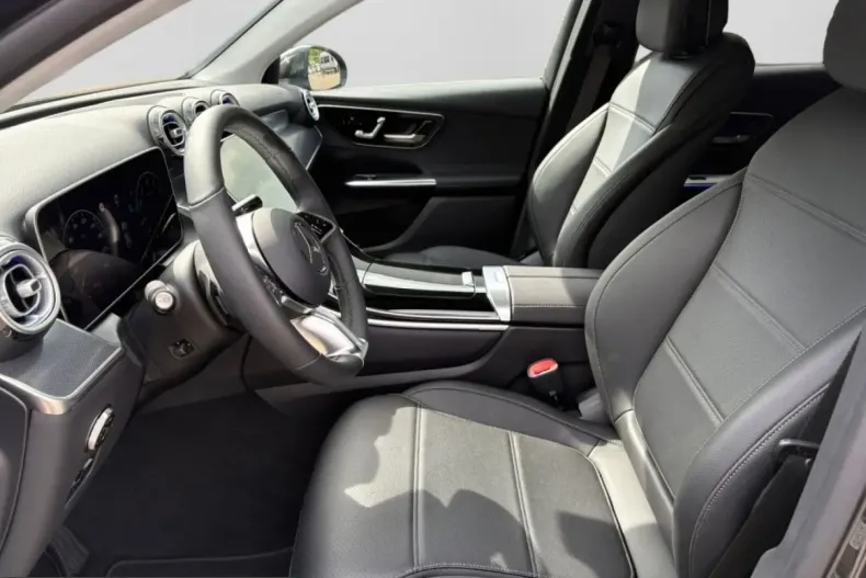 Mercedes-Benz GLC 200 (Clasa GLC) din 2025 cu 4.510 km - oferta MER236222 - foto 10