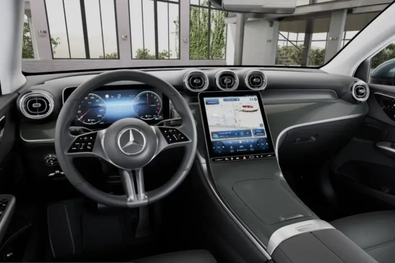 Mercedes-Benz GLC 300 (Clasa GLC) din 2025 cu 13.689 km - oferta MER236224 - foto 3