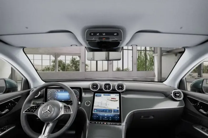 Mercedes-Benz GLC 300 (Clasa GLC) din 2025 cu 13.689 km - oferta MER236224 - foto 16
